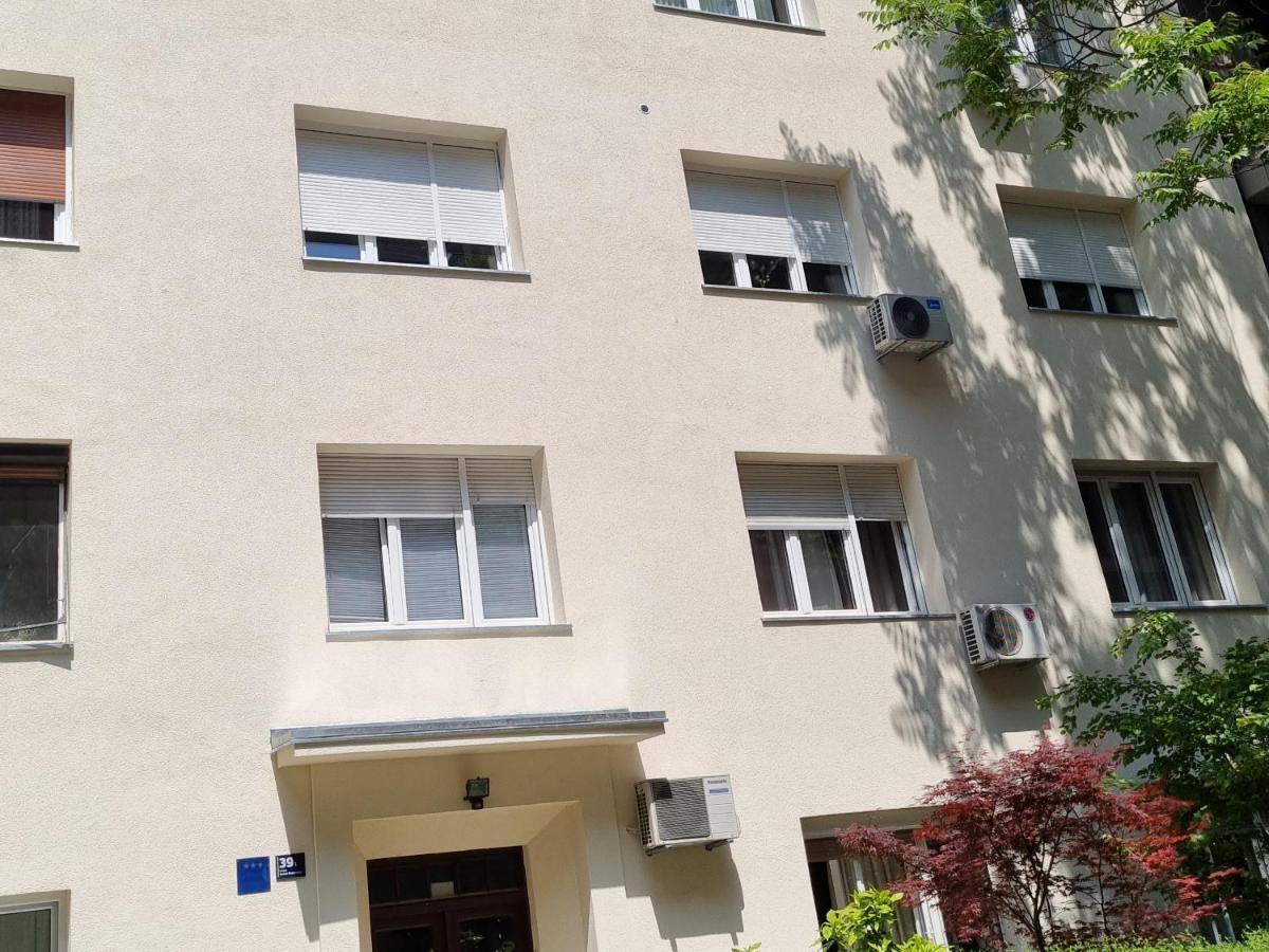 Citylux Apartments Zagreb Bagian luar foto