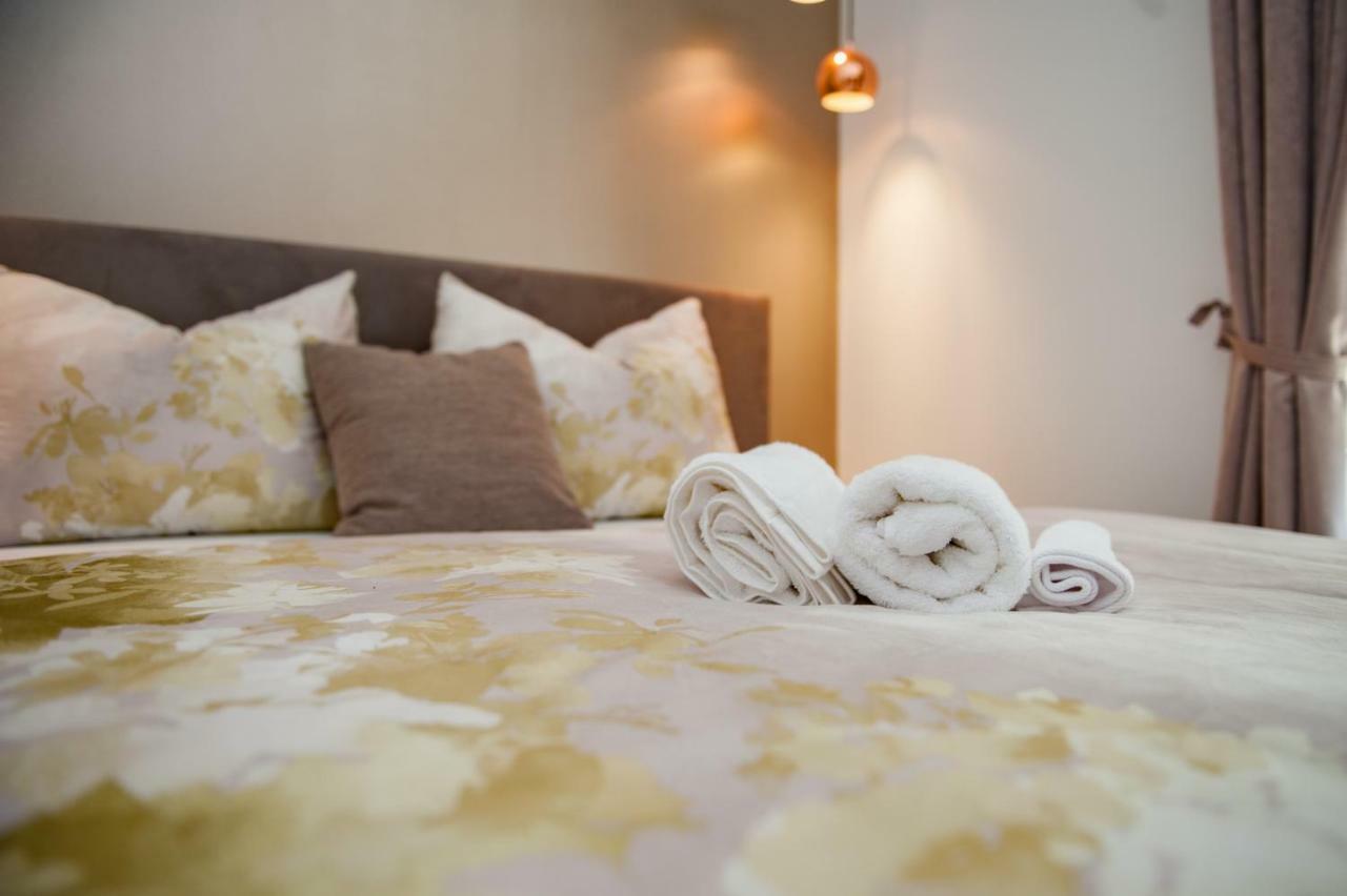 Citylux Apartments Zagreb Bagian luar foto