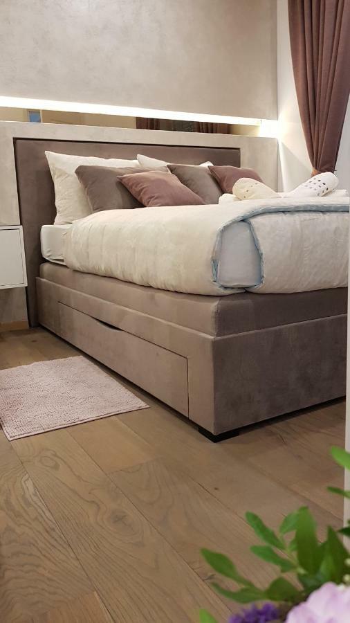 Citylux Apartments Zagreb Bagian luar foto
